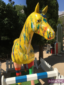 Estrella Fugaç se ha creado para promover el mundo del caballo, la hípica y los valores deportivos entre los más pequeños.