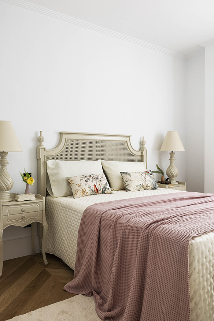 Estudio de Interiorismo Alberto Torres-Proyecto Salamanca-Dormitorio 4_FOTO AmadorToril_ESTILISMO Beatriz Sánchez-5332