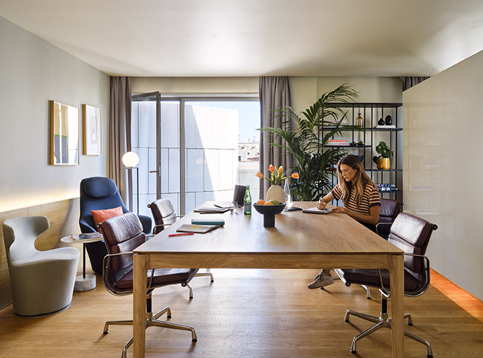 The-Sircle_Top-Select_Workspace2392 1