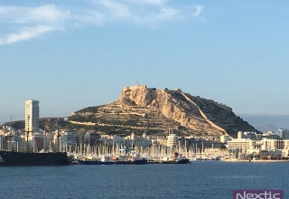 Skyline de Alicante desde la Terminal de Cruceros